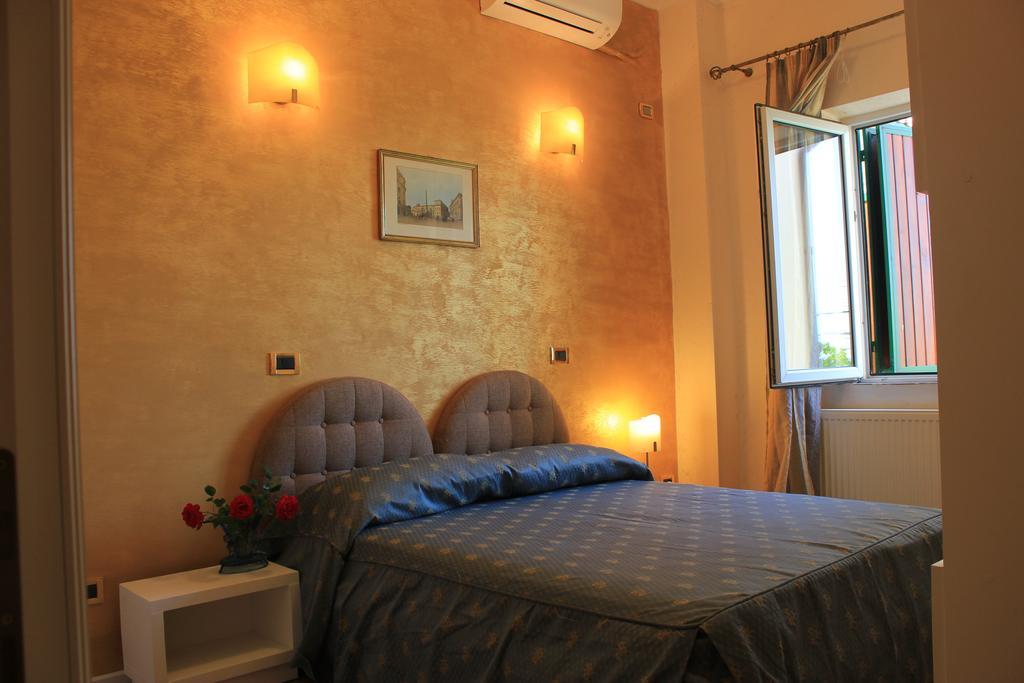 Vila Flavia B&B Констанца Номер фото
