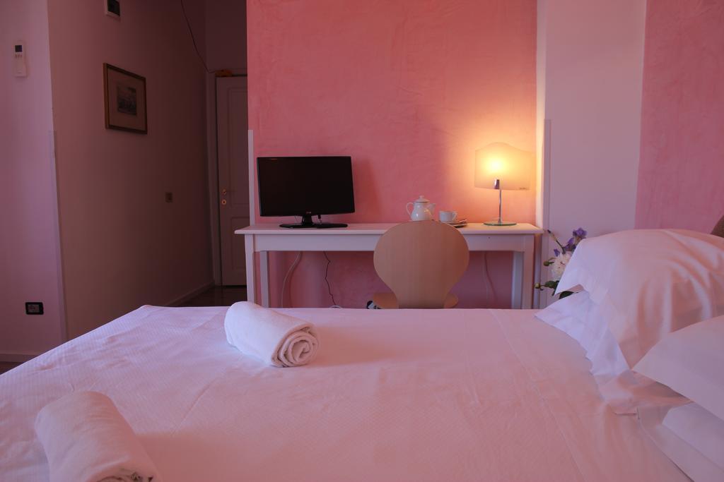 Vila Flavia B&B Констанца Номер фото