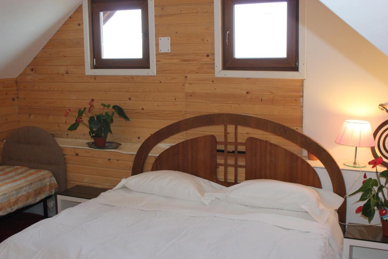 Vila Flavia B&B Констанца Екстер'єр фото